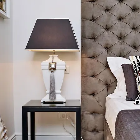 Vatican Chic 4*