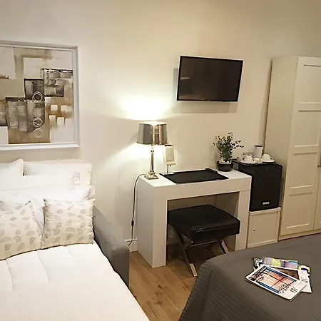 Vatican Chic Bed & Breakfast Řím