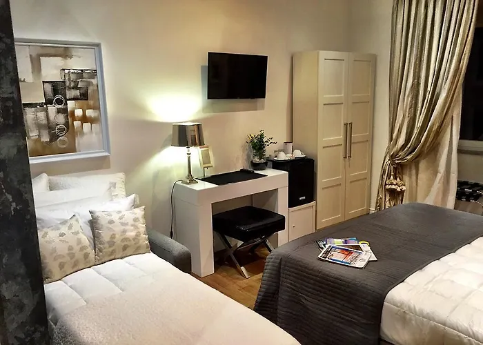 Vatican Chic Bed & Breakfast Rome