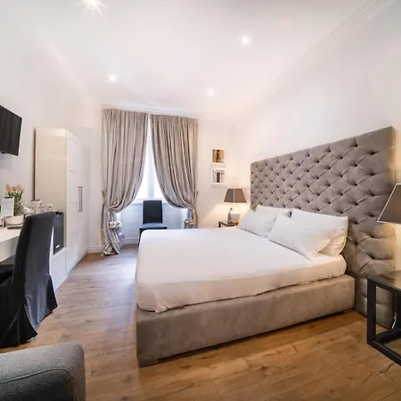 Vatican Chic Bed & Breakfast 4*