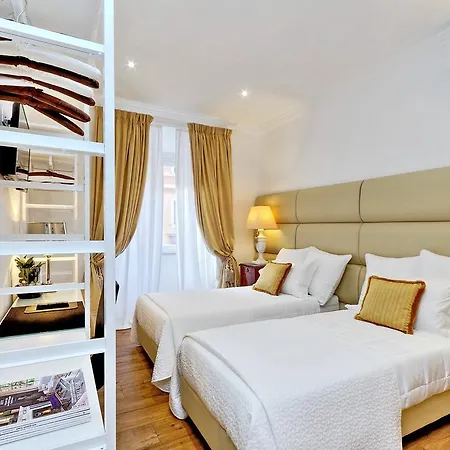 Vatican Chic Bed & Breakfast Rome